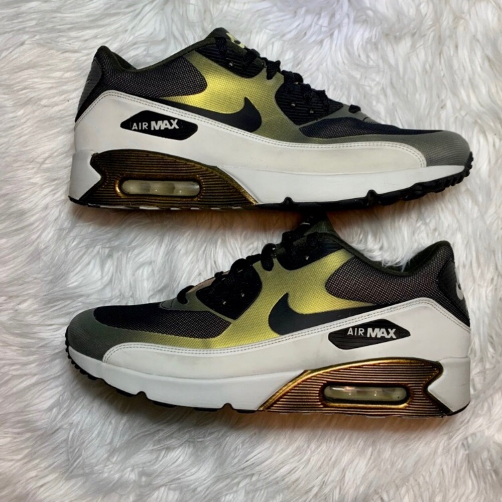 Nike Air Max Size 12